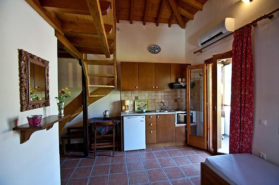 Katikies Stamatias Studios & Maisonettes Agnóndasz Kültér fotó